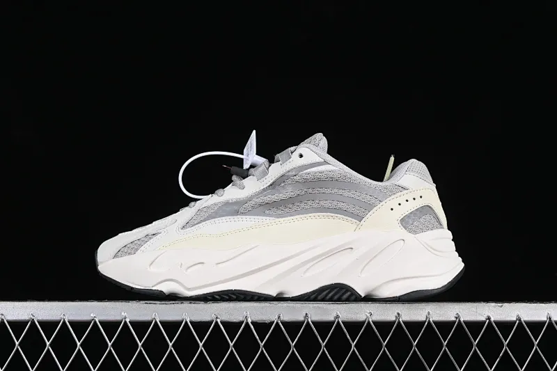 All Categories Ad Yeezy Coconut Series G Version Ad Yeezy Boost 700 V2 "Static" EF2829 Kanye Coconut 700 3M Reflective Running Shoes